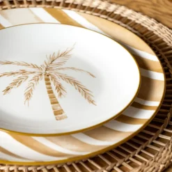 Assiette plate motif rayures