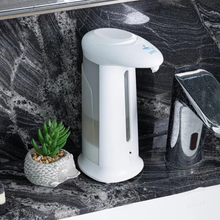 Distributeur a savon automatique