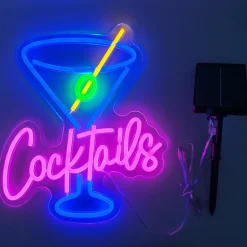 Neon mural solaire cocktail