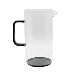 Pichet en verre noir