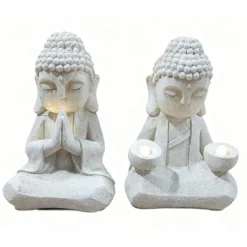Statue bouddha assis solaire