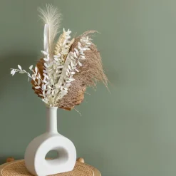 Tiges sechees dans vase